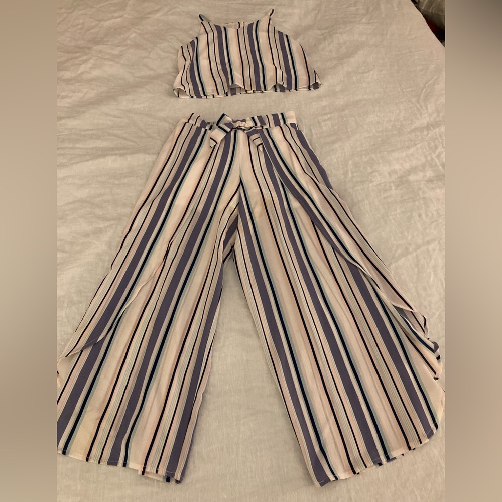 NWOTs Beautiful Amy Byer 2 Piece Top and Pant Set